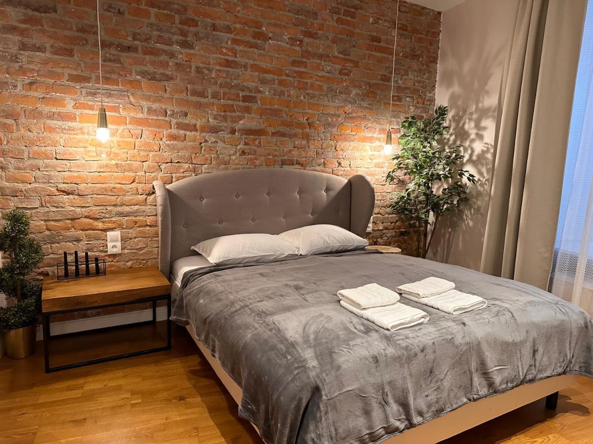 Centrum Apartamenty Stare Miasto クラクフ エクステリア 写真